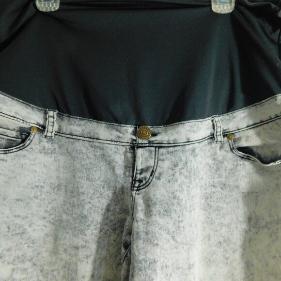 maternity pants xl - Picture 3 of 7